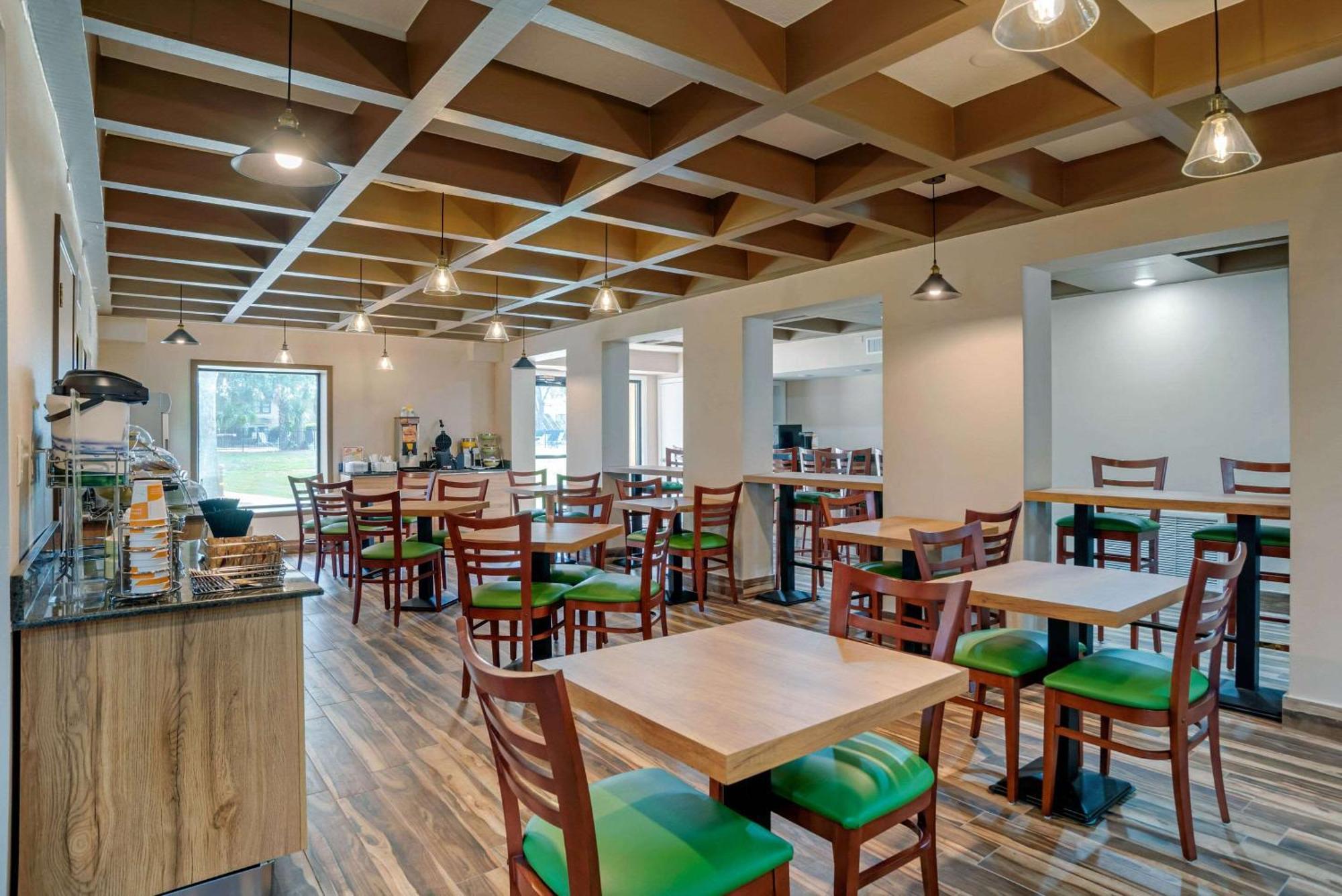 Quality Inn Fort Walton Beach - Destin West Bagian luar foto