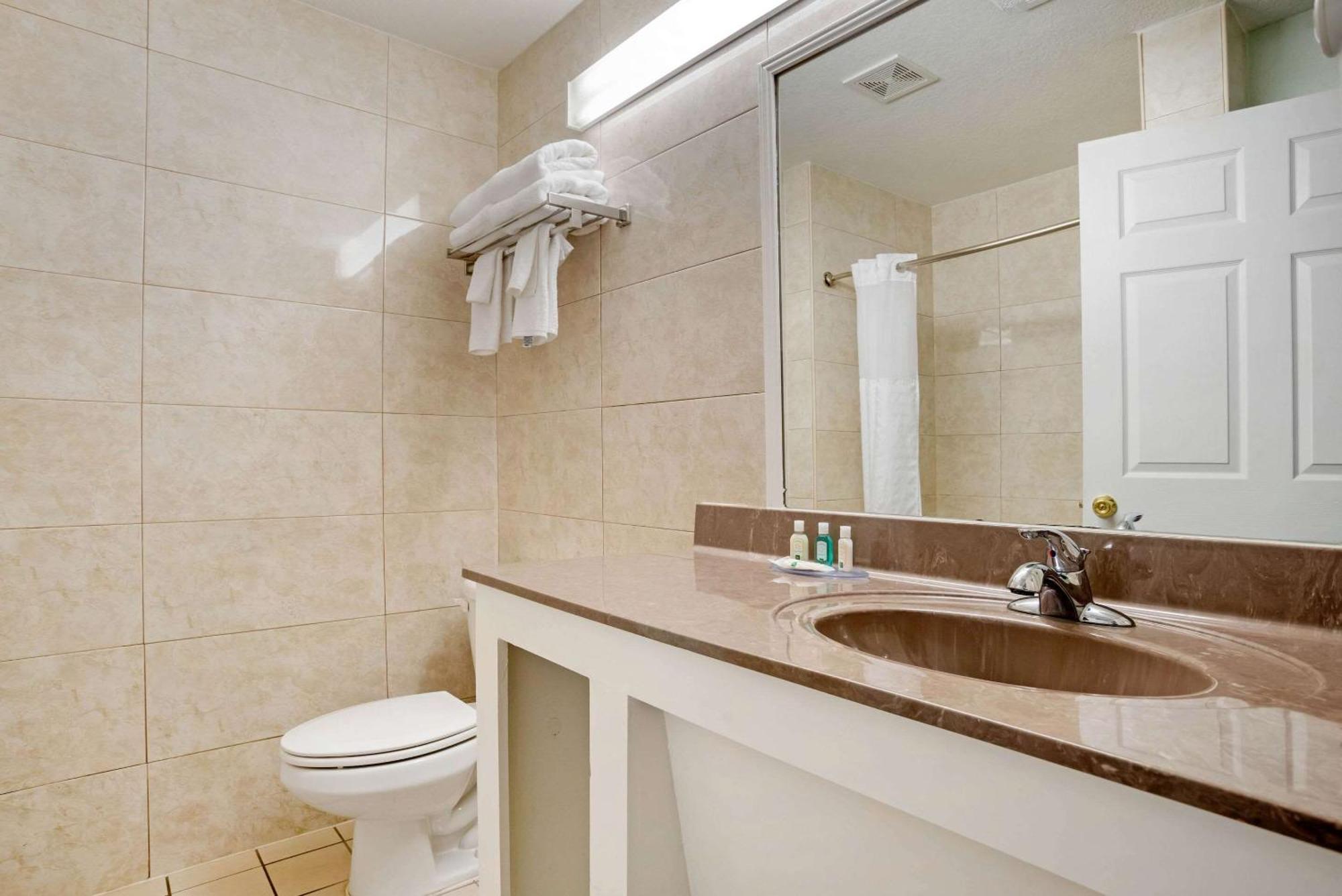 Quality Inn Fort Walton Beach - Destin West Bagian luar foto