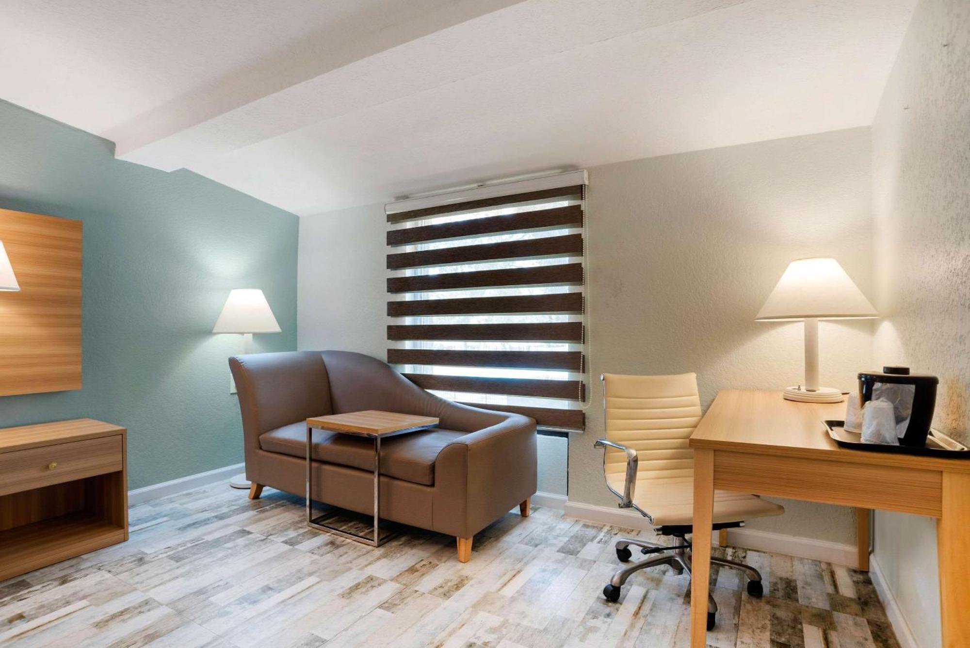 Quality Inn Fort Walton Beach - Destin West Bagian luar foto