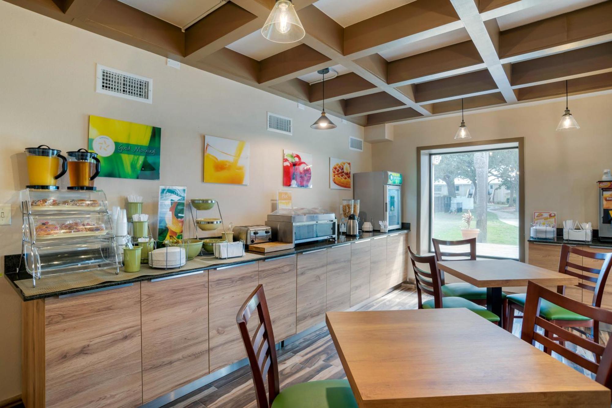 Quality Inn Fort Walton Beach - Destin West Bagian luar foto